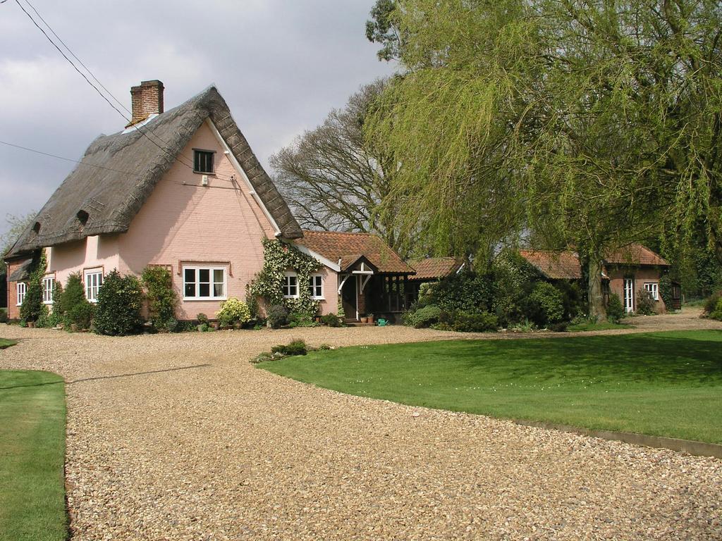 Thatched Farm Bed And Breakfast ウッドブリッジ エクステリア 写真